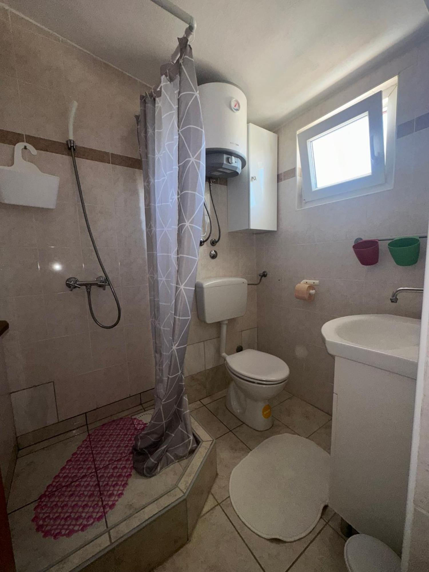 Apartmani Matovina Vir Exterior foto