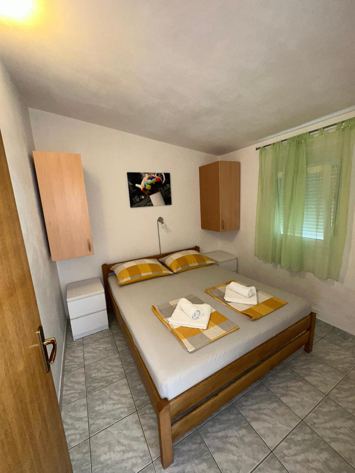 Apartmani Matovina Vir Exterior foto
